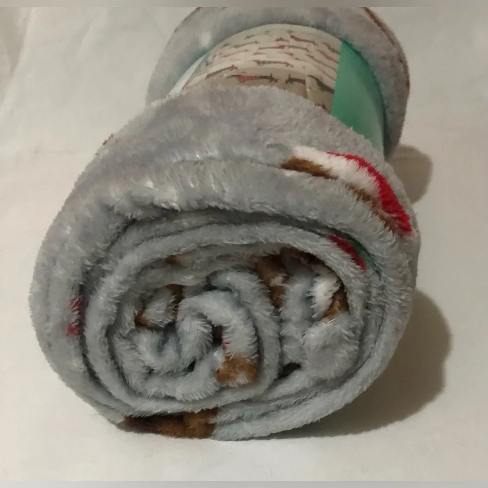 Soft Plush Throw Blanket Light Gray with Multicolor holiday dog theme.48”X60”